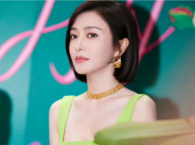 ​秦岚没有结婚吗？为何一直不谈恋爱也不结婚？她到底想要的是什么？