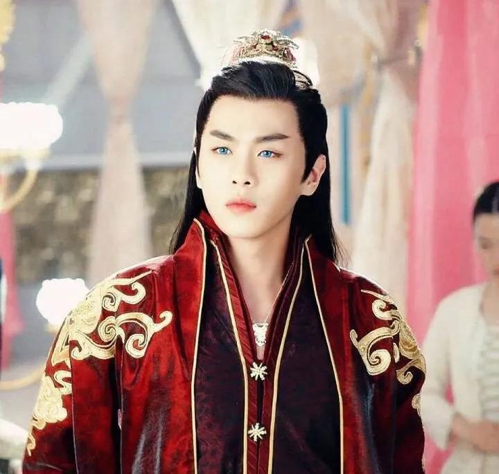 从雪豹坚强岁月到雪中悍刀行,我眼中的实力派演员张若昀