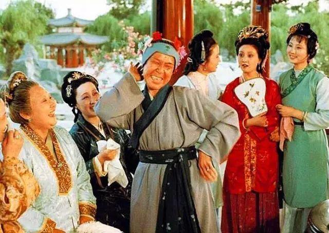 有凤来仪是大观园的什么地方(林黛玉有凤来仪暗示什么)