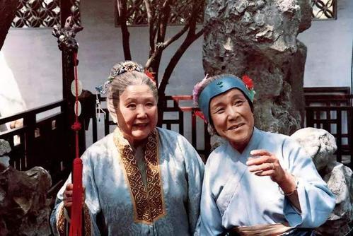 有凤来仪是大观园的什么地方(林黛玉有凤来仪暗示什么)