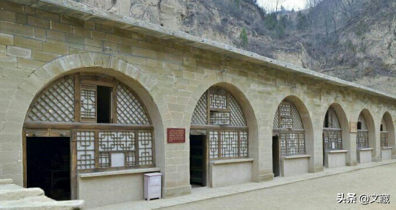 窑洞的建筑特点是什么(窑洞的特点及其好处)