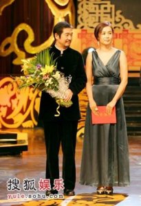 ​张国立的妻子(张国立的妻子是谁)