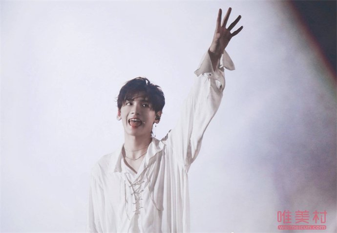 翟潇闻塌房是真的吗 女性网友指责翟潇闻