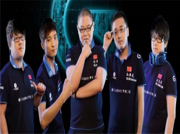 孙亚龙植发后又秃顶了 孙亚龙在哪里直播