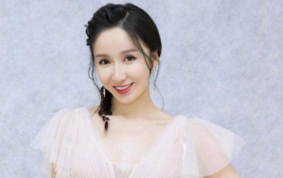 娄艺潇演过的电视剧接吻(俩月被曝3段恋情)(3)