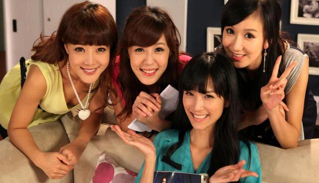 娄艺潇演过的电视剧接吻(俩月被曝3段恋情)(2)