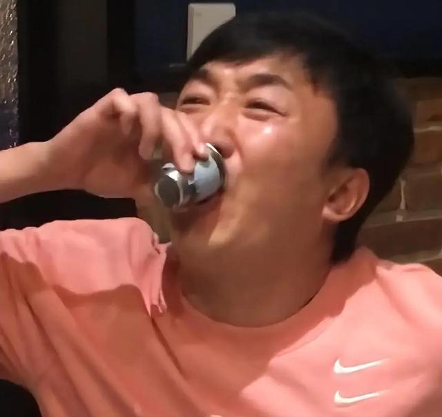 刘伯勋演员怎么死的(41岁男演员刘伯勋突发心梗离世)(16)