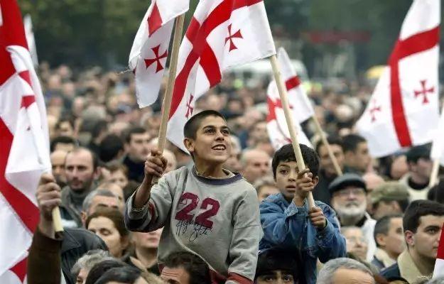 阿联酋总统个人简历(这位曾经的总统)(4)