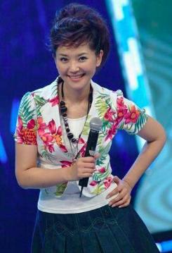 主持人方琼个人资料简介及家庭(从乡下丫头到主持一姐)(1)