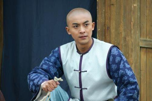 新还珠格格尔康的扮演者