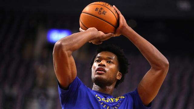 林书豪十佳球绝杀詹姆斯（湖人完成试探性签约）(2)