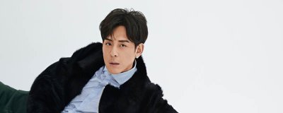 ​演员刘欢的脸怎么了