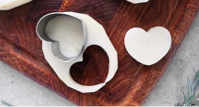 烤箱烤土豆片温度和时间是多少（烤箱烤土豆温度和时间）