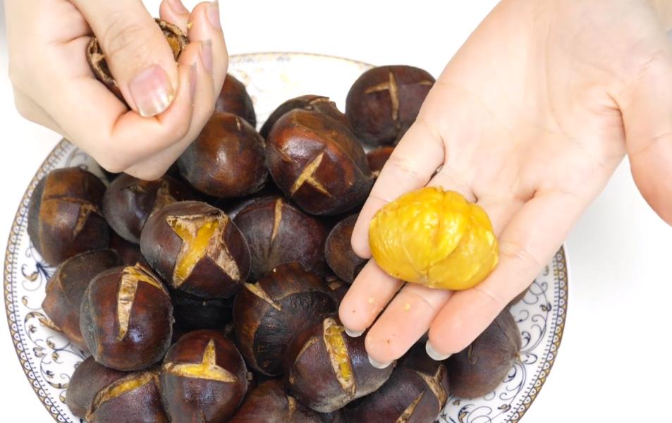 生栗子怎么煮好吃又好剥皮-(买了生栗子怎么煮好吃窍门)
