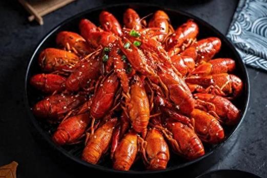 小龙虾算海鲜吗(小龙虾算不算海鲜)