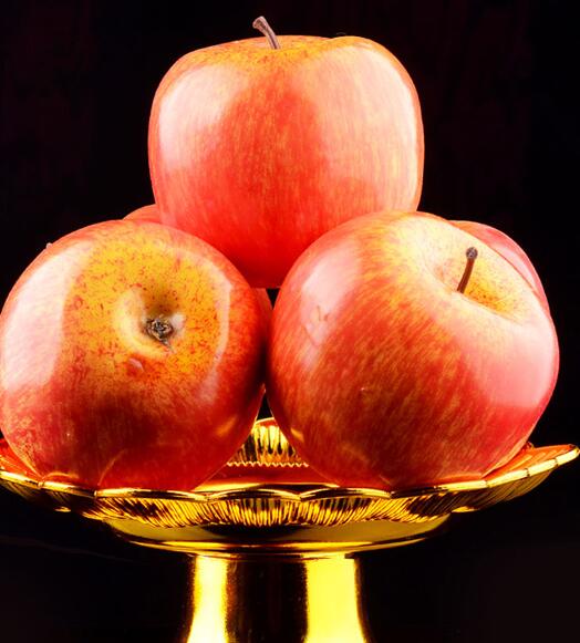 上坟水果放几个点心放几个(上坟水果点心各几样)