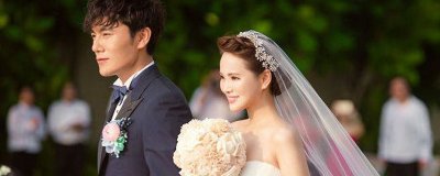 ​秦昊伊能静怎么在一起的