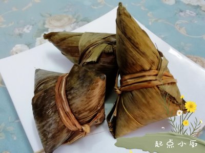 ​冰箱里的熟粽子怎么加热(粽子二次加热是煮还是蒸)