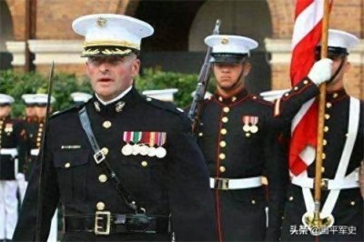 ​美国的军衔等级及标志(美军的军衔名称)