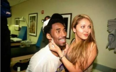 ​科比父母也搞种族歧视！坚决反对儿子婚事，只因瓦妮莎不是黑人