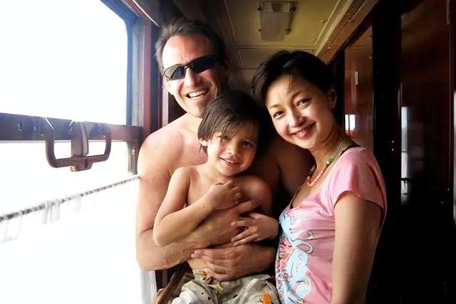 亚洲惊艳选美（没有这一眼万年千娇百媚的性感）(12)