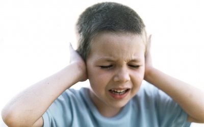 ​急性中耳炎怎么治疗 耳朵开始疼“七问”急性中耳炎