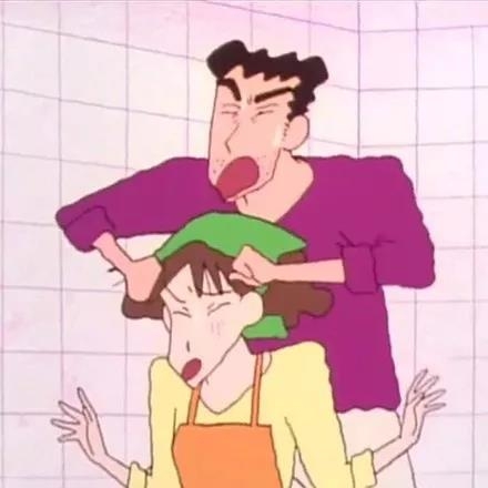 一大波蜡笔小新情侣头像来袭啦，依旧是无水印的呢，喜欢就收藏哦