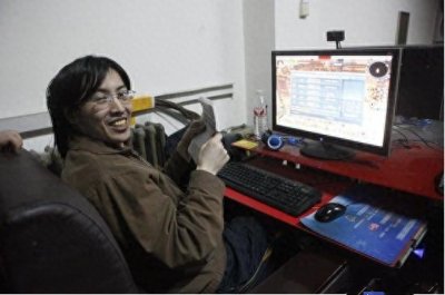​当年647高分考上名校却在网吧打游戏住四年的“7哥” 如今成白领