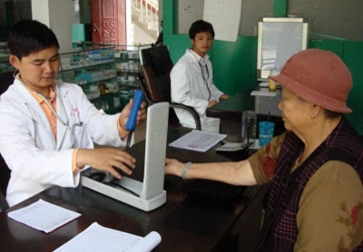 ​那些每天都走1万到2万步的人，最后都怎样了？医生：或有3种后果