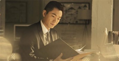 ​演员朱泳腾个人资料：与妻子相亲认识，风雨23年生一子，如今幸福美满