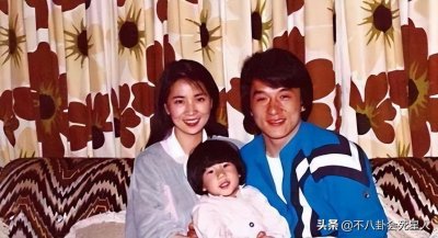 ​同父异母的明星有哪些？(这些同父异母的星二代，却过着天差地别的生活)