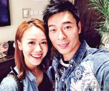 ​郑秀文久病未愈，黄心颖高调受访自揭伤疤，称想当面道歉