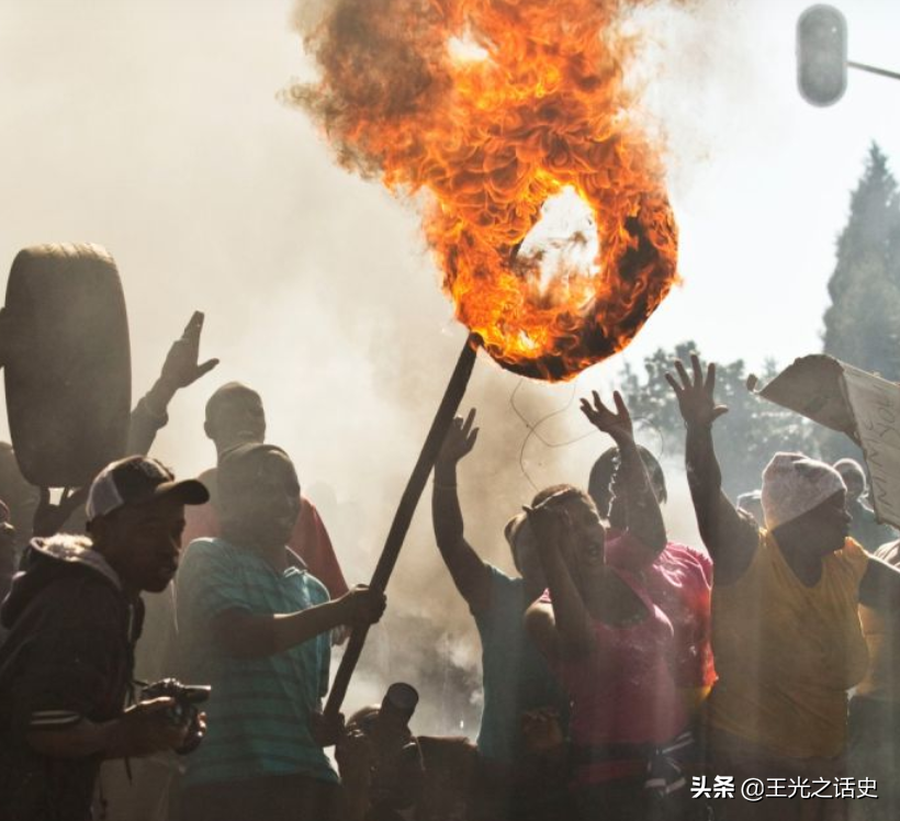 南非是发达国家吗，南非真实生活水平怎么样-