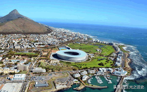 南非是发达国家吗，南非真实生活水平怎么样-