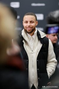 ​你打几分？库里换发型，新发型干练又帅气