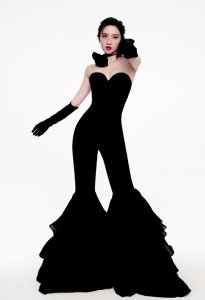 ​唐艺昕邂逅澎湃 共绘浪漫