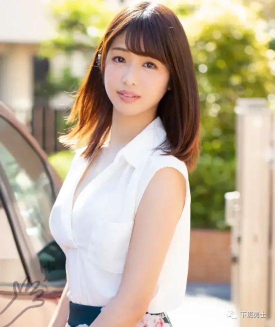 硬盘女神川上奈奈美写真分享，暗黑界最美笑容！