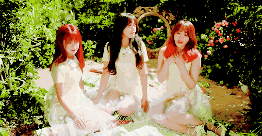 岛国女星三上悠亚美图分享，女团风韵不减当年！