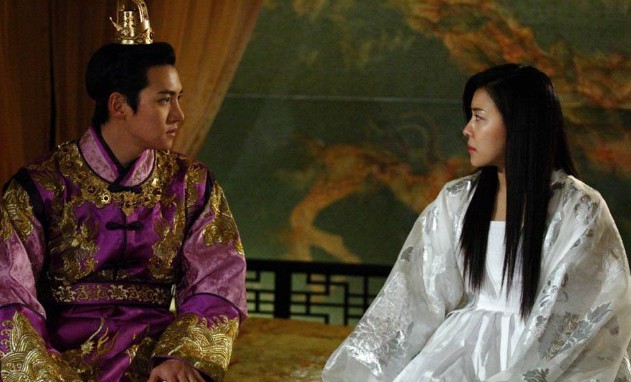 池昌旭女朋友是谁 池昌旭公开向朴敏英告白夸她太漂亮