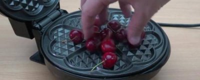 ​小樱桃怎么洗才能干净 樱桃怎么把籽弄出来吃