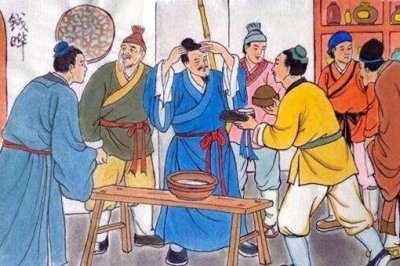 ​太太死了压断街,老爷死了没人抬是什么意思有什么寓意?