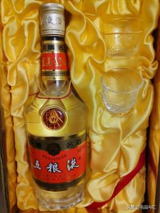 ​92年的五粮液多少钱一瓶啊？92年五粮液多少钱一瓶百度
