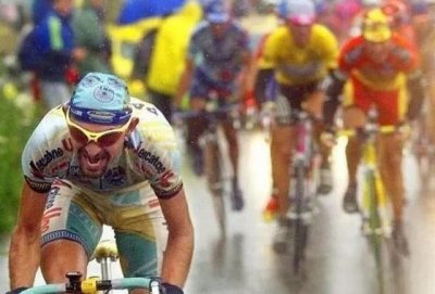 ​bianchi发布潘塔尼限量版公路车，旨在纪念20年前在欧罗巴的伟大时刻