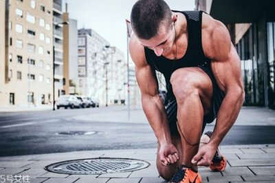 ​失眠睡眠不足怎么办 帮助睡眠小技巧