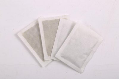 ​足贴是白天贴好还是晚上贴好 足贴一次贴几个小时