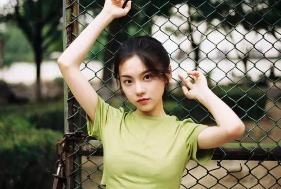 如何哄水瓶座开心