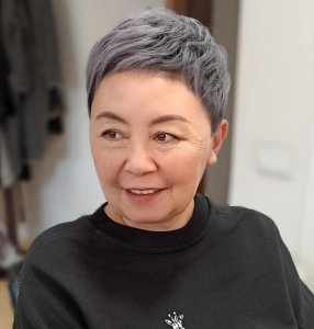 ​适合老年人的“男人婆”发型，不烫不染又减龄，清爽干练好打理