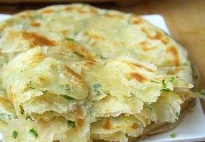 ​吃货教你大饼冷却后不变硬的方法，只需要一招，再不用吃冷饼子了