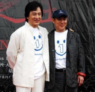 ​说明成龙地位的几张图片，图3与马云勾肩搭背，图6太男人太霸气