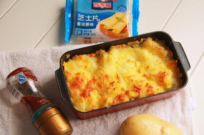 ​土豆怎么吃才好吃，芝士焗土豆泥，细腻醇香，丝滑爽口